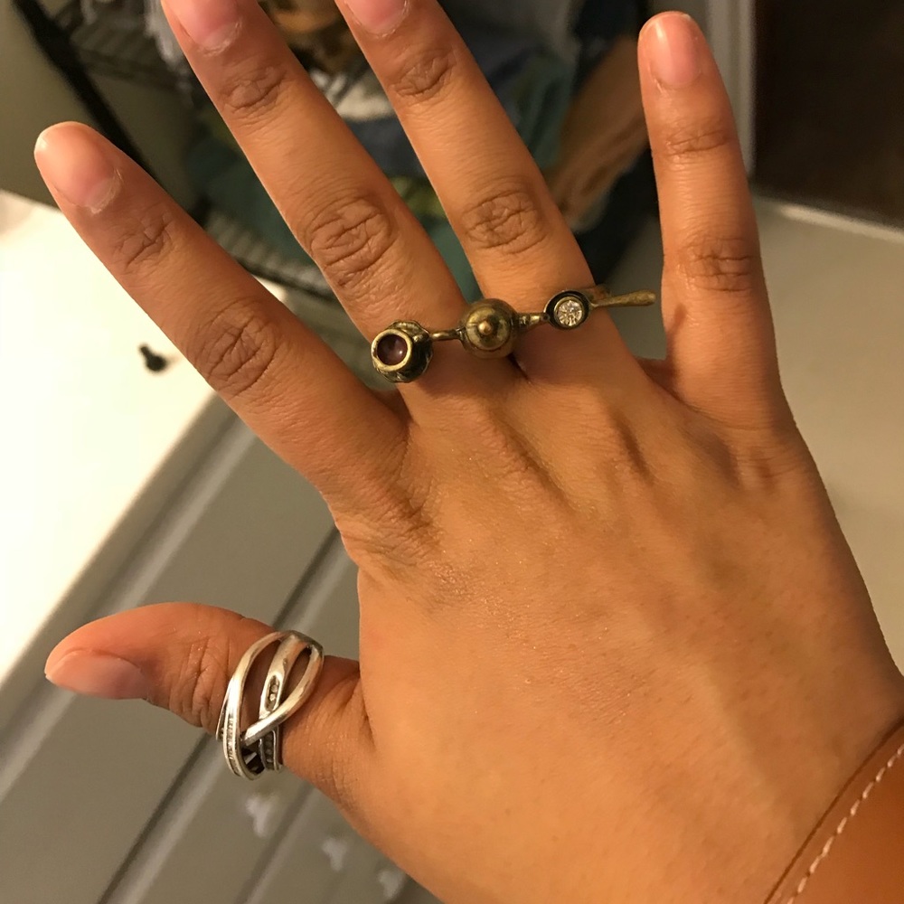 Alice and Wonderland-ish ring! Vintage!